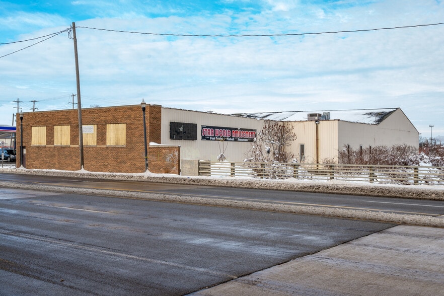 412 Harrison St, Kalamazoo, MI for lease - Building Photo - Image 2 of 31