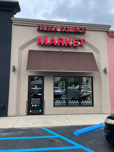 224-236 S Bridge St, Elkton, MD for lease - Building Photo - Image 1 of 15