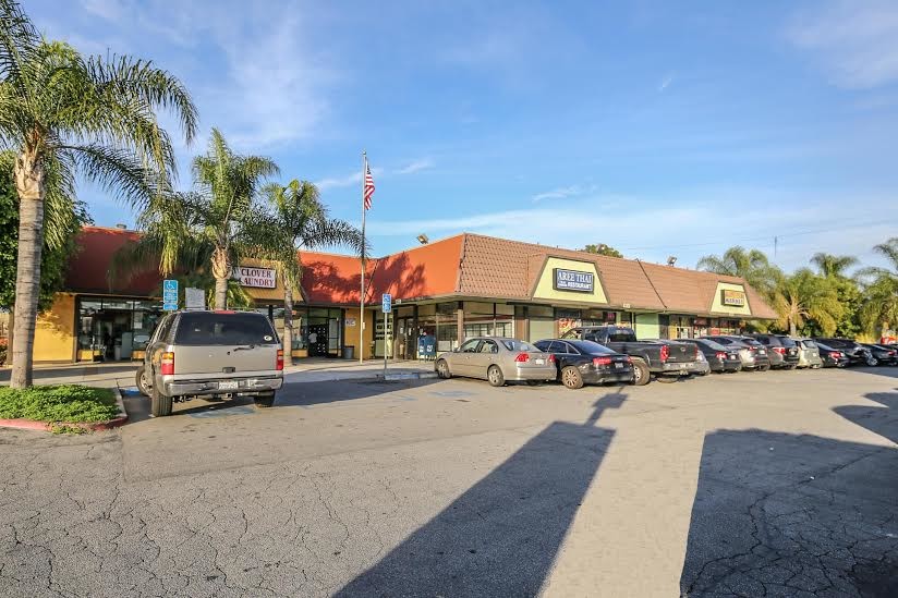 8230-8244 Norwalk Blvd, Whittier, CA for lease - Building Photo - Image 2 of 9