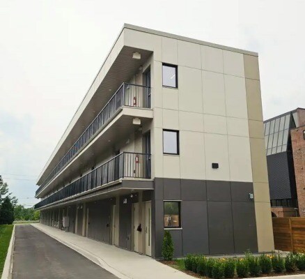 268 Oakdale Av, St Catharines, ON à vendre - Photo du bâtiment - Image 2 de 4