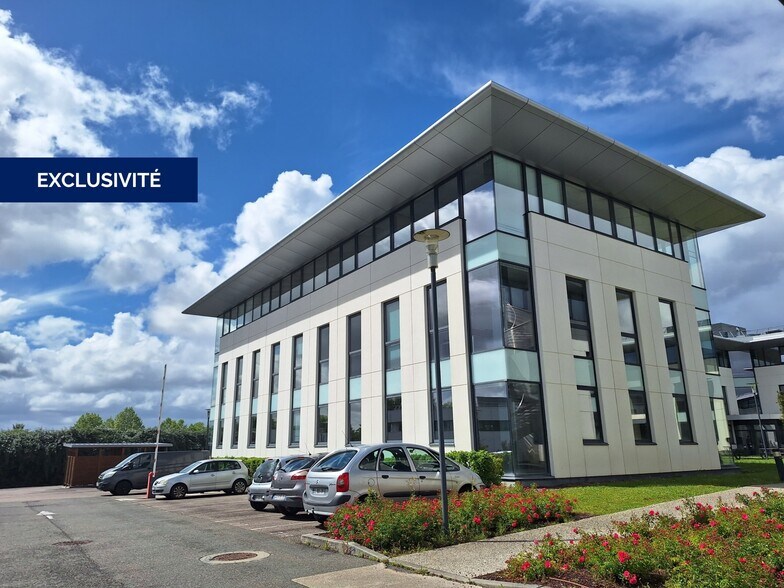 6-8 Avenue Des Satellites, Le Haillan for lease - Building Photo - Image 1 of 6