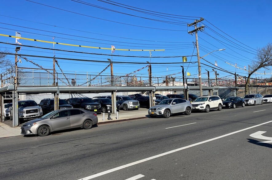 120-41 Flatlands Ave, Brooklyn, NY for sale - Building Photo - Image 1 of 1