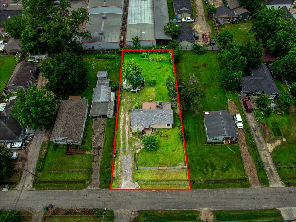 906 Woodcrest Dr, Houston, TX à vendre Photo du bâtiment- Image 1 de 11