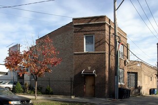 Plus de détails pour 4329 W Grand Ave, Chicago, IL - Commerce de détail à louer