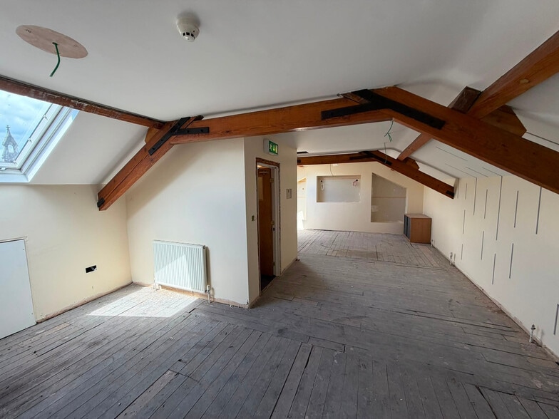 185-189 Sheffield Rd, Barnsley for sale - Interior Photo - Image 3 of 11