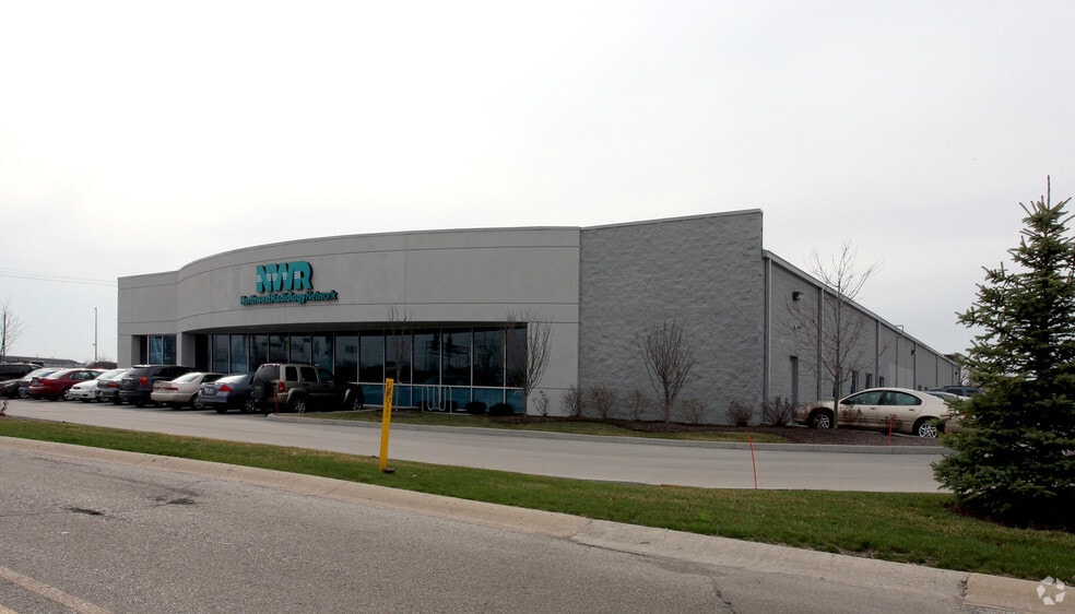 5901 Technology Center Dr, Indianapolis, IN for lease - Building Photo - Image 2 of 35