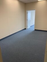 6552-6566 Backlick Rd, Springfield, VA for lease Interior Photo- Image 1 of 6