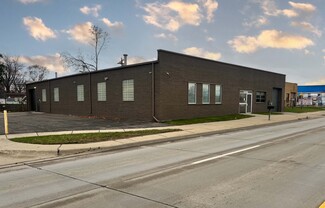 Plus de détails pour 13120 E Nine Mile Rd, Warren, MI - Industriel à vendre