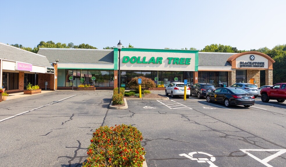 3751 Mendon Rd, Cumberland, RI for lease - Building Photo - Image 2 of 5