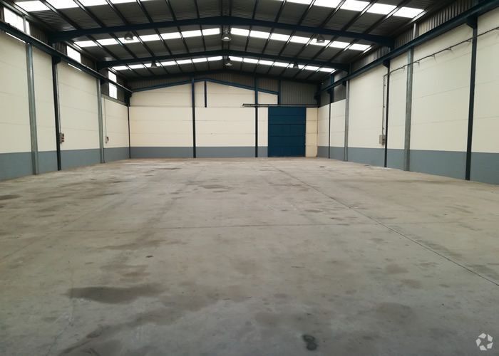 Industrial in Ocaña, Toledo for sale Primary Photo- Image 1 of 8