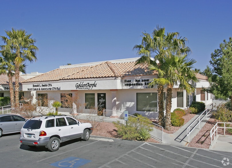 7456 W Sahara Ave, Las Vegas, NV for lease - Building Photo - Image 2 of 5