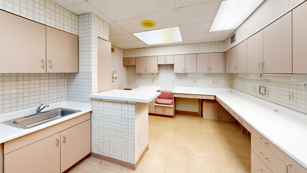 1312 Bishop St, Union City, TN à vendre - Numérisation 3D de Matterport - Image 2 de 16