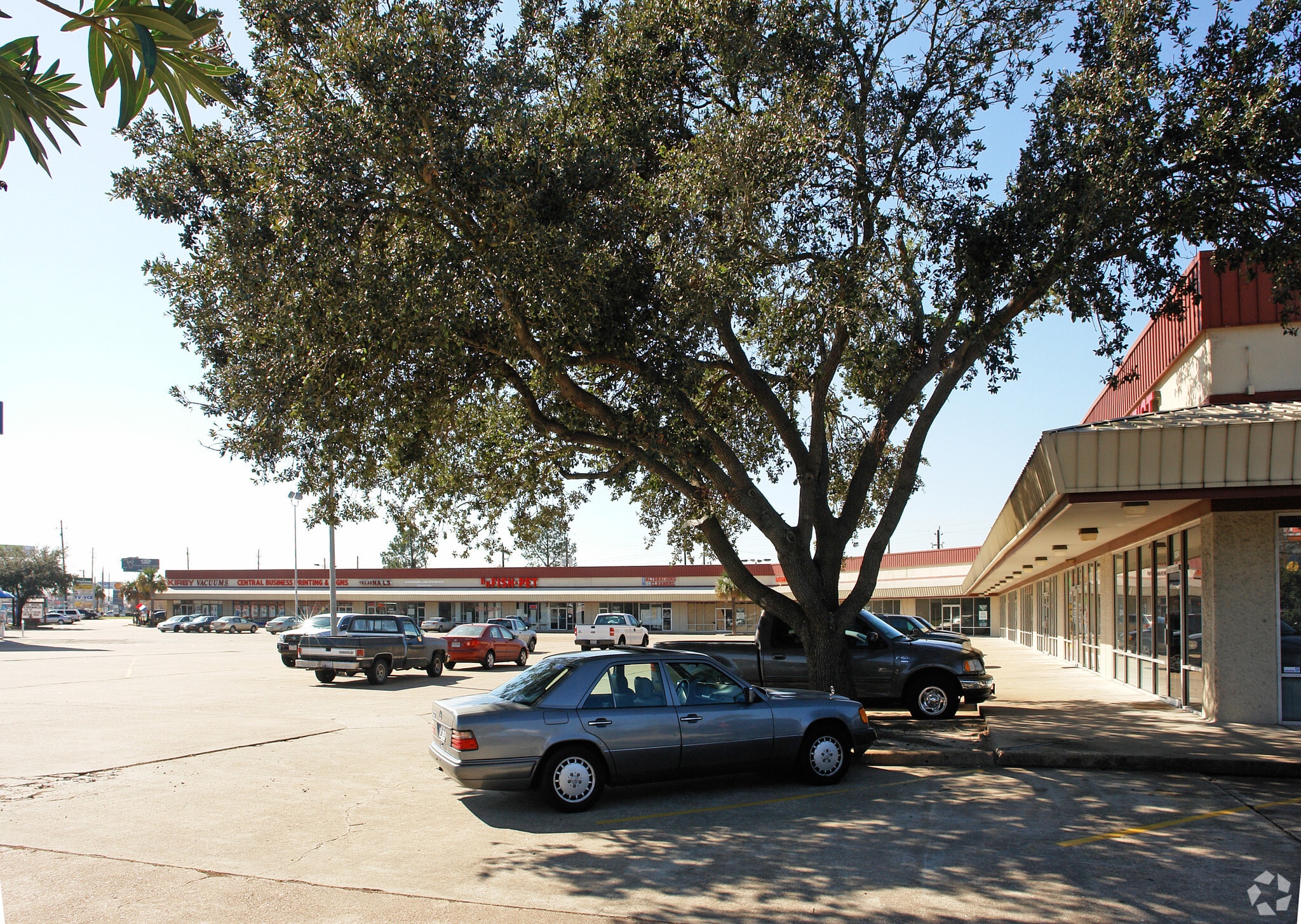 9204-9282 FM 1960 West, Houston, TX for lease Primary Photo- Image 1 of 11