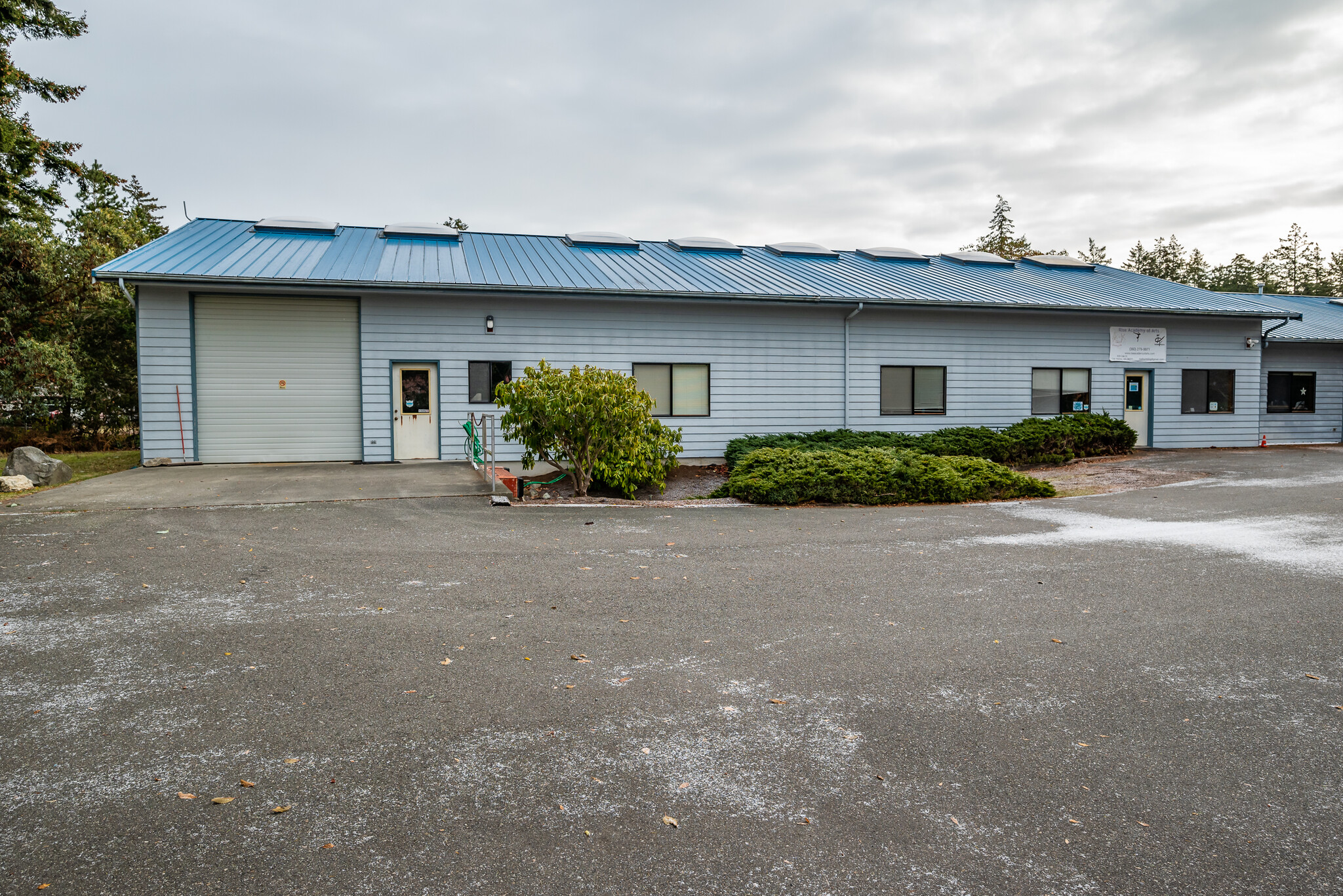 628 Oak St, Oak Harbor, WA à vendre Photo du bâtiment- Image 1 de 1