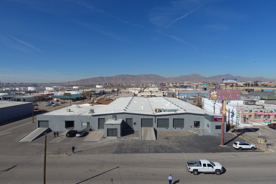 1049-1051 Eastside Rd, El Paso, TX à vendre - Photo du bâtiment - Image 2 de 16