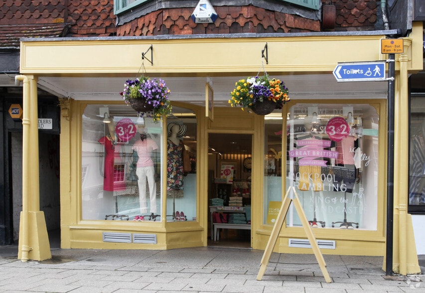 137 High St, Marlborough à louer - Photo du bâtiment - Image 3 de 3