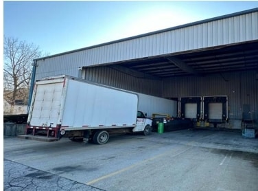 1042 N Crystal Ave, Benton Harbor, MI à louer - Photo du bâtiment - Image 3 de 7