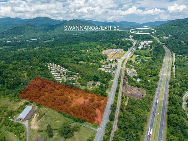 HWY 70, Swannanoa, NC à vendre - Photo du bâtiment - Image 2 de 29