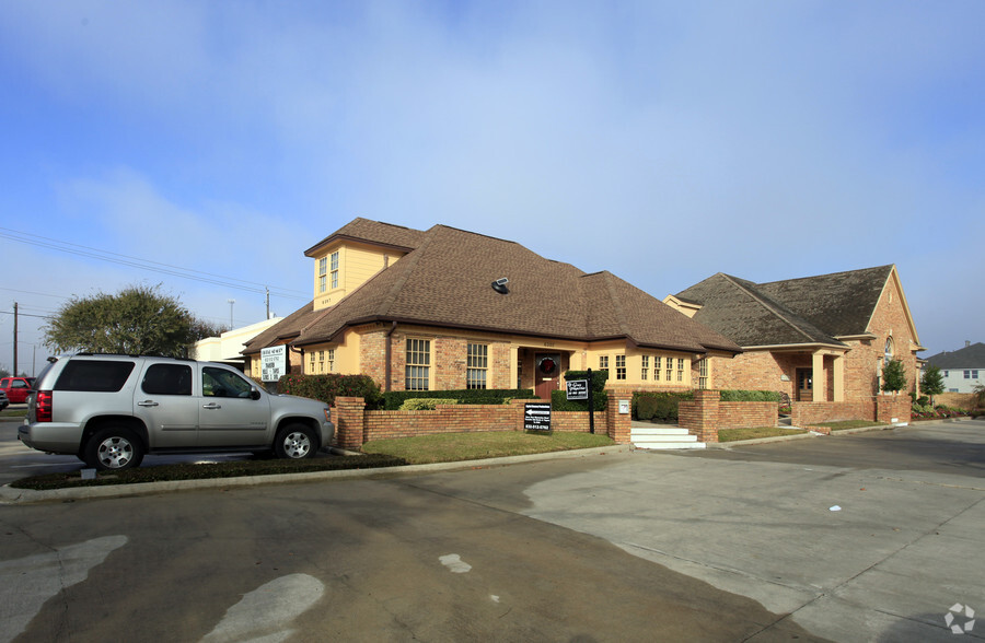 6307 Fairmont Pky, Pasadena, TX à vendre - Photo principale - Image 1 de 1