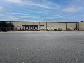 1446 Rock Mountain Blvd, Stone Mountain, GA for lease Building Photo- Image 2 of 9