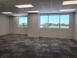 4157 Clay Commerce Dr, Katy, TX for lease Interior Photo- Image 2 of 6