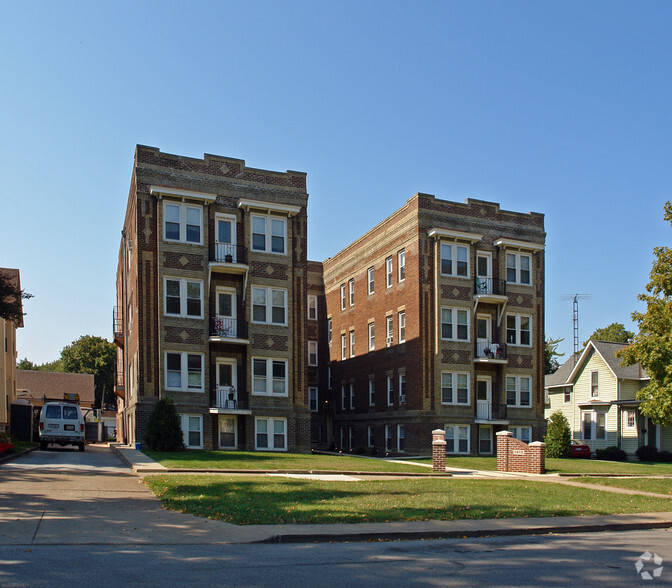 1615 Columbus Ave, Sandusky, OH à vendre - Photo principale - Image 1 de 1