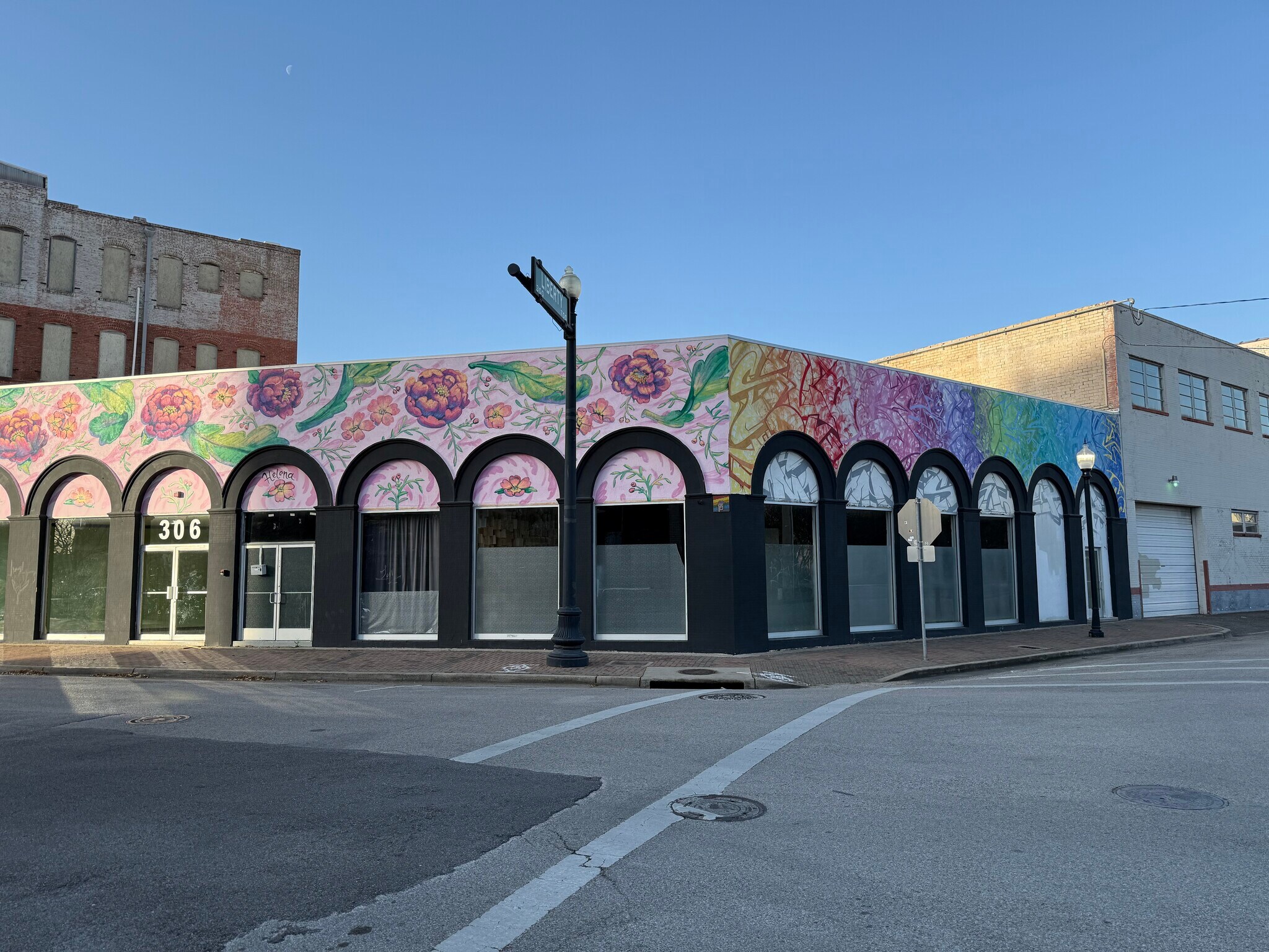 304-308 Orleans St, Beaumont, TX for lease Building Photo- Image 1 of 6