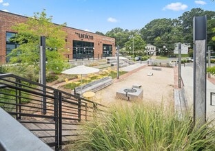 919 Berryhill Rd, Charlotte, NC for lease Interior Photo- Image 1 of 9