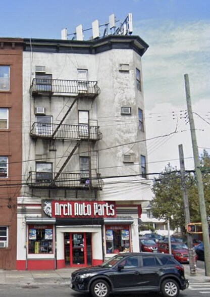 113-19 Atlantic Ave, Richmond Hill, NY à vendre - Photo du bâtiment - Image 2 de 3
