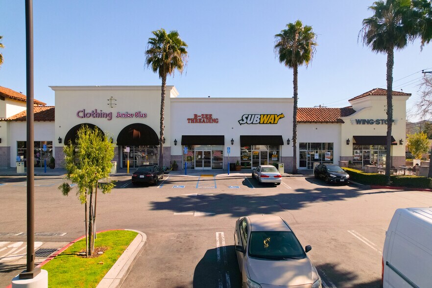 1830 Durfee Ave, South El Monte, CA à louer - Photo du bâtiment - Image 2 de 10