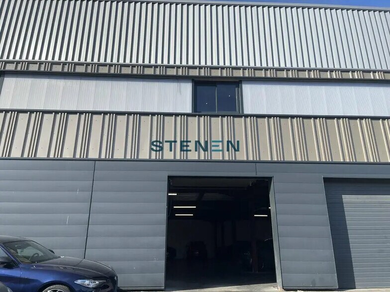 Flex dans Marseille à louer - Photo du bâtiment - Image 1 de 5