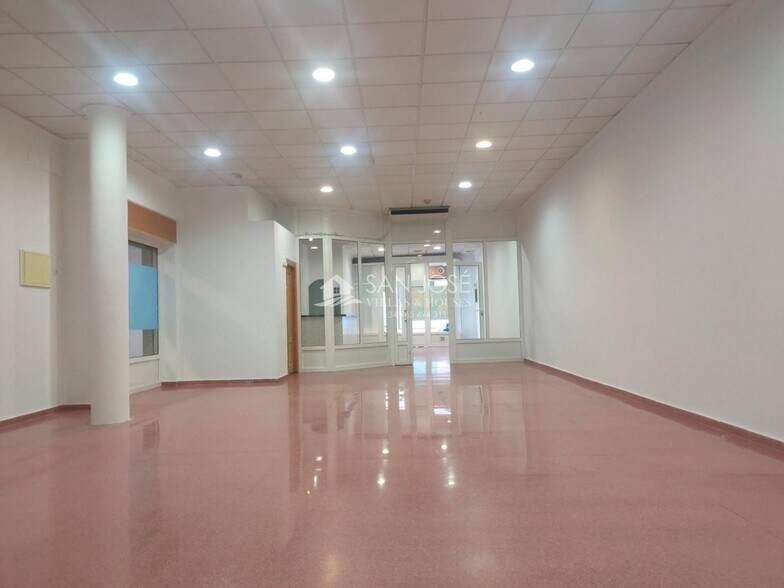 Commerce de détail dans Aspe, Alicante à vendre - Photo du bâtiment - Image 2 de 15