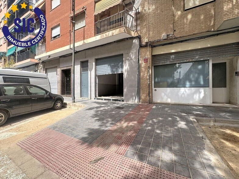 Commerce de détail dans Quart de Poblet, Valencia à vendre - Photo du bâtiment - Image 2 de 16