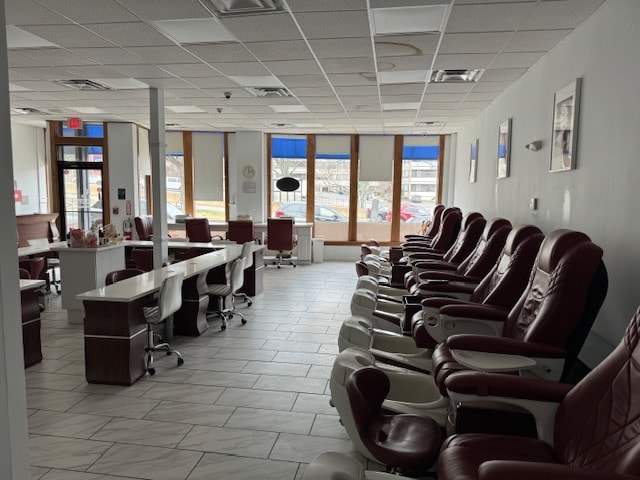 1430-1440 Commonwealth Ave, Brighton, MA for lease - Interior Photo - Image 2 of 4