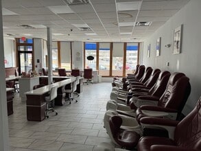 1430-1440 Commonwealth Ave, Brighton, MA à louer Photo intérieure- Image 2 de 3