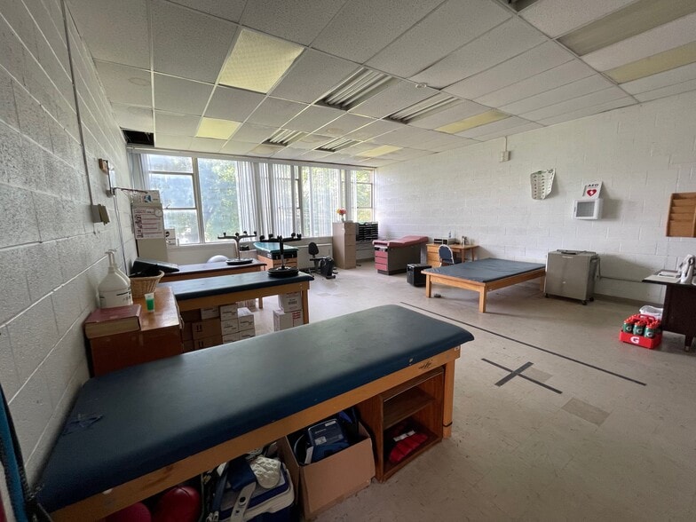 209 Parkway Pl, Parkersburg, WV à louer - Photo intérieure - Image 3 de 3