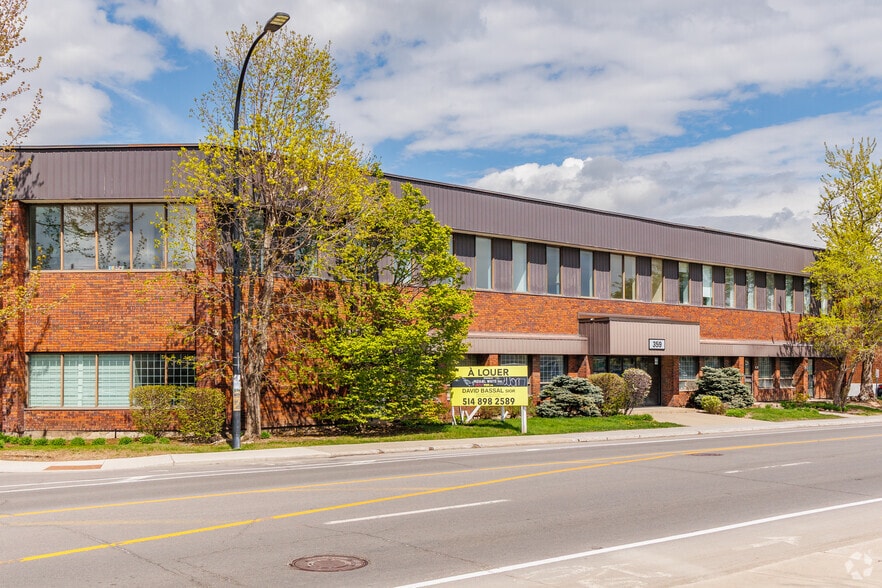 355-379 Av Sainte-Croix, Montréal, QC for lease - Building Photo - Image 2 of 6