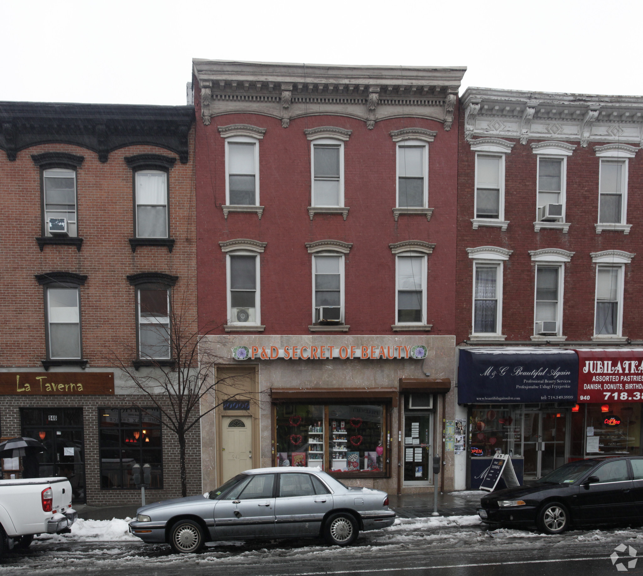 942 Manhattan Ave, Brooklyn, NY for sale Primary Photo- Image 1 of 1