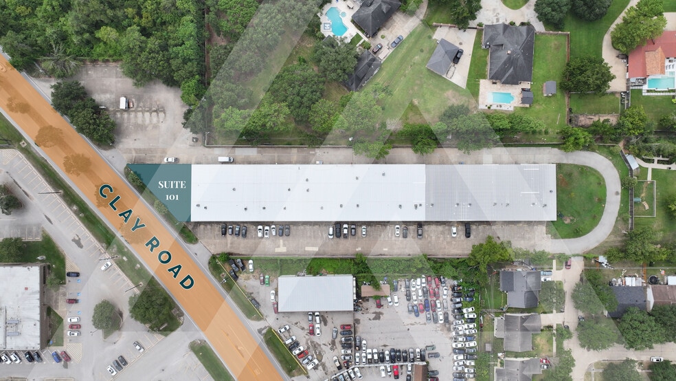 16840 Clay Rd, Houston, TX for lease - Building Photo - Image 3 of 14