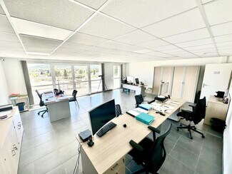 Plus de détails pour Bureau à vendre
