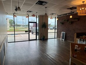 9522 Huffmeister Rd, Houston, TX for lease Interior Photo- Image 2 of 16