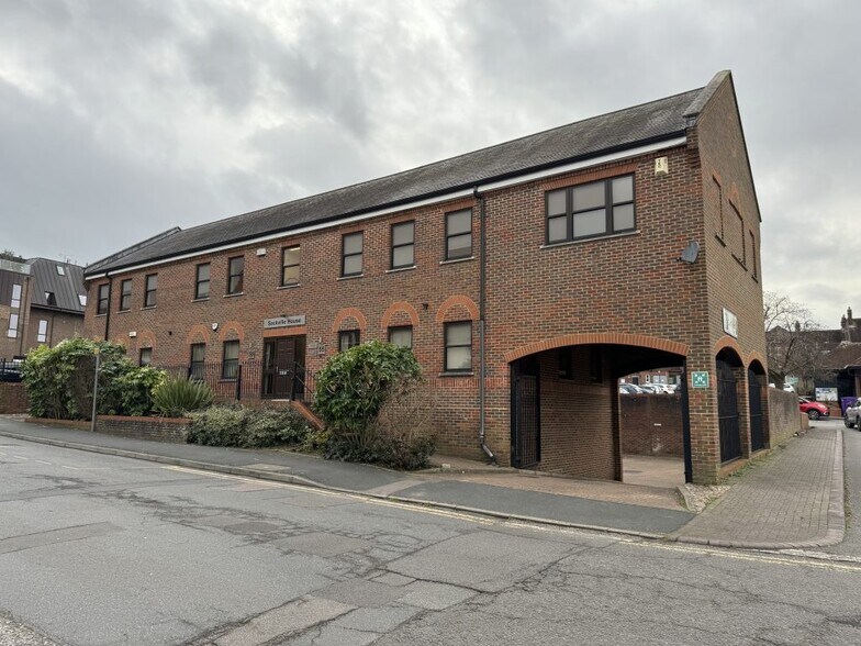 55 Buckhurst Ave, Sevenoaks à louer - Photo du bâtiment - Image 2 de 3