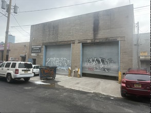 19-21 Brook St, Jersey City, NJ for lease Building Photo- Image 1 of 5