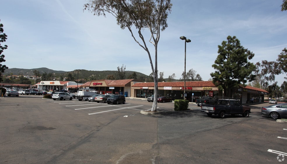 12312-12378 Poway Rd, Poway, CA for lease - Building Photo - Image 2 of 5