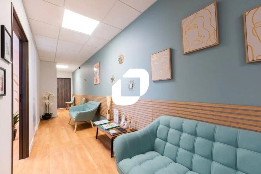 Bureau dans Lieusaint à louer - Photo intérieure - Image 2 de 2