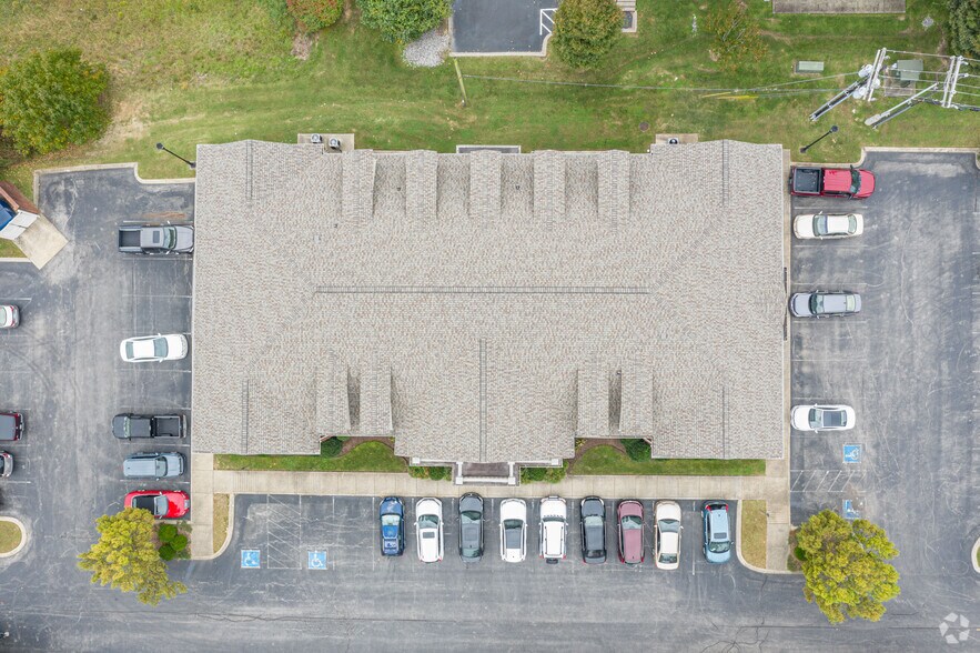 547 N Mt Juliet Rd, Mount Juliet, TN à louer - Photo du bâtiment - Image 3 de 12