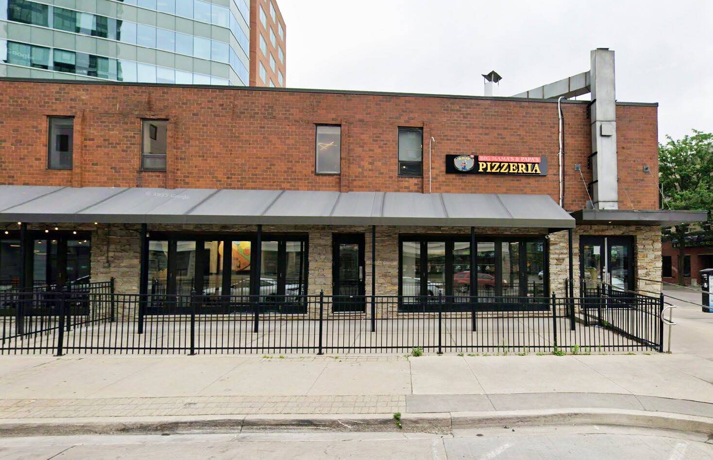 281 St Paul St E, St Catharines, ON à louer Photo du bâtiment- Image 1 de 21