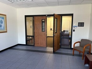 255 N Sykes Creek Pky, Merritt Island, FL for lease Interior Photo- Image 2 of 6