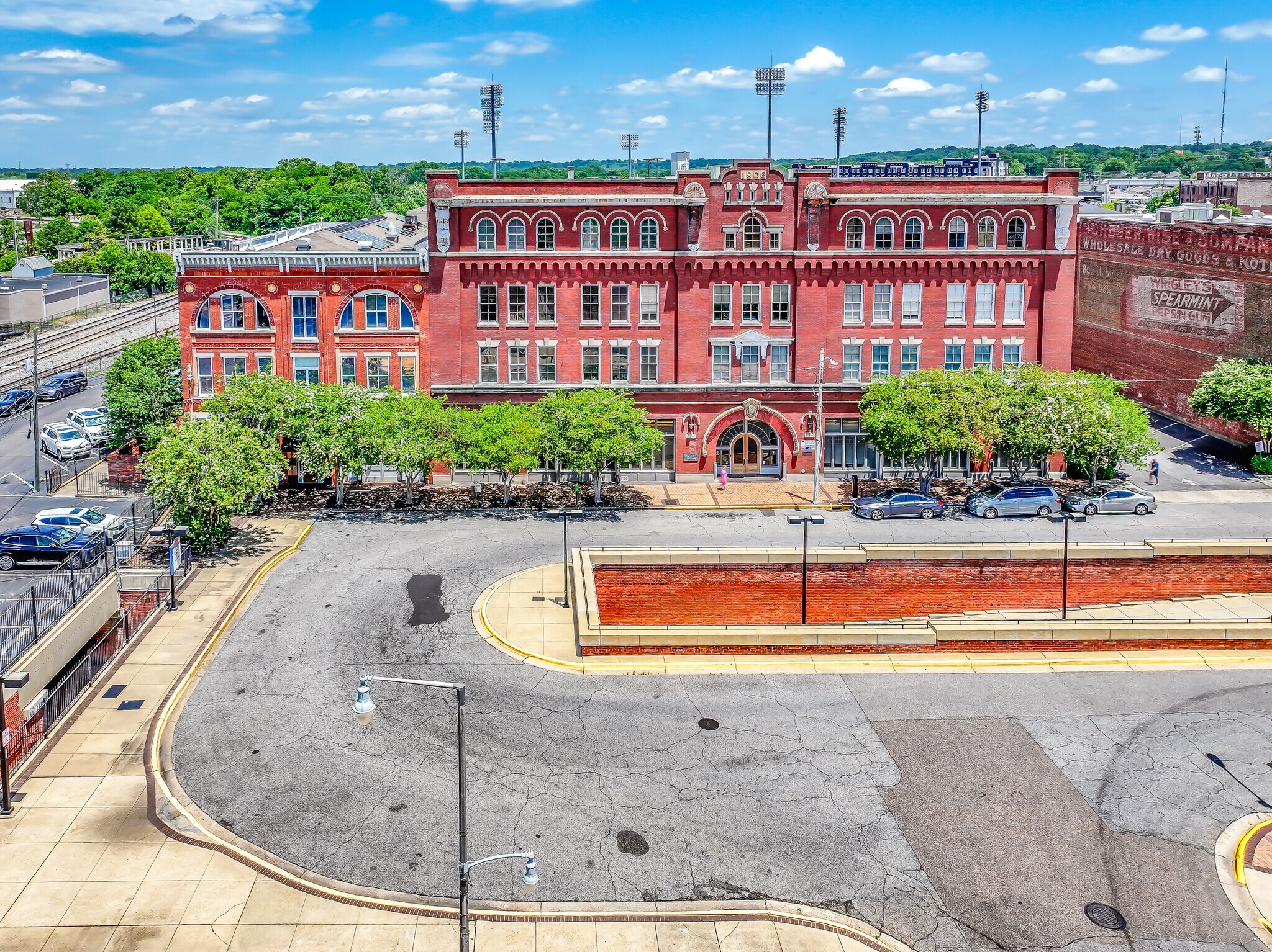 250-260 Commerce St, Montgomery, AL à louer Photo du bâtiment- Image 1 de 9