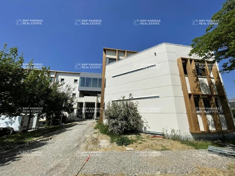 35 Avenue De L'Escadrille Normandie-Niemen, Blagnac à louer - Photo du bâtiment - Image 2 de 36